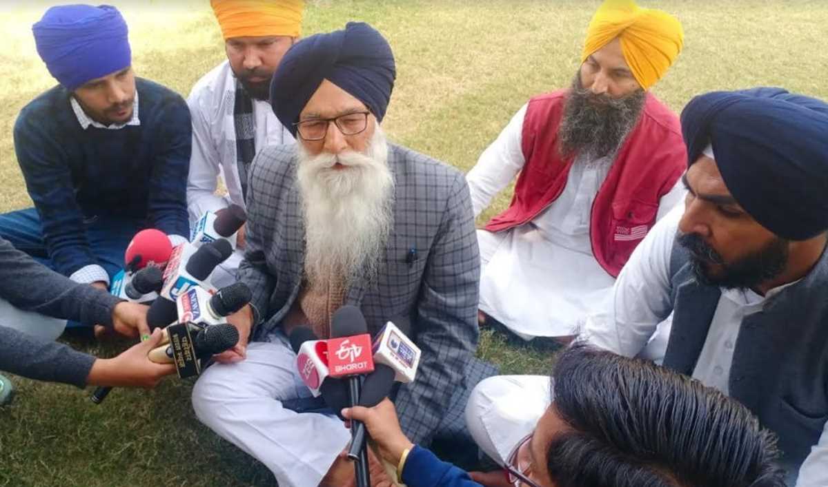 गुरुद्वारा प्रबंधक कमेटी को तुरंत भंग कर नई कमेटी का गठन करे सरकार : नलवी